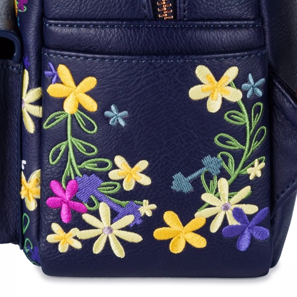 Encanto Luisa (Encanto) Purple Loungefly Mini backpack main image 7